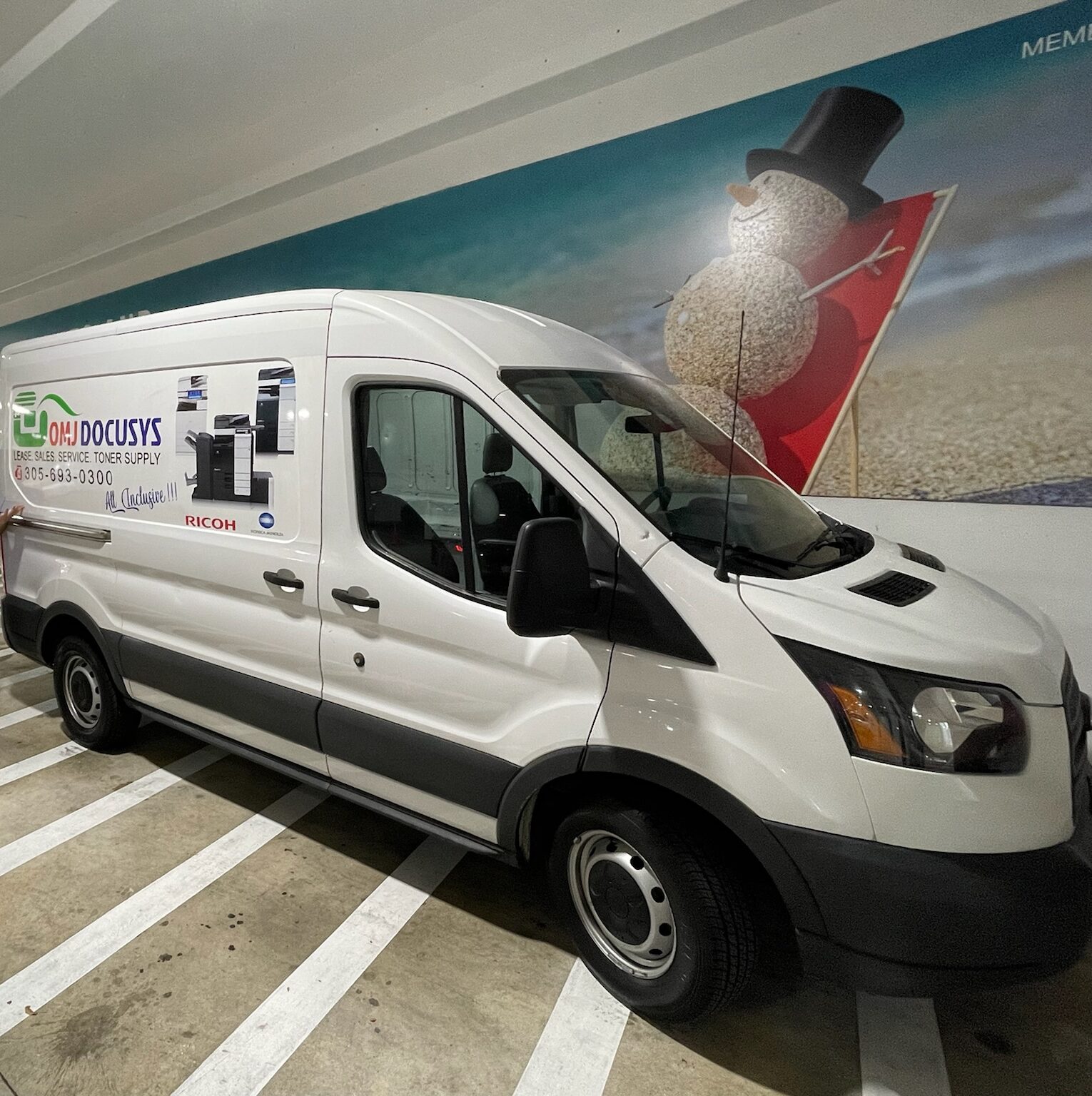 OMJDocuSys service van